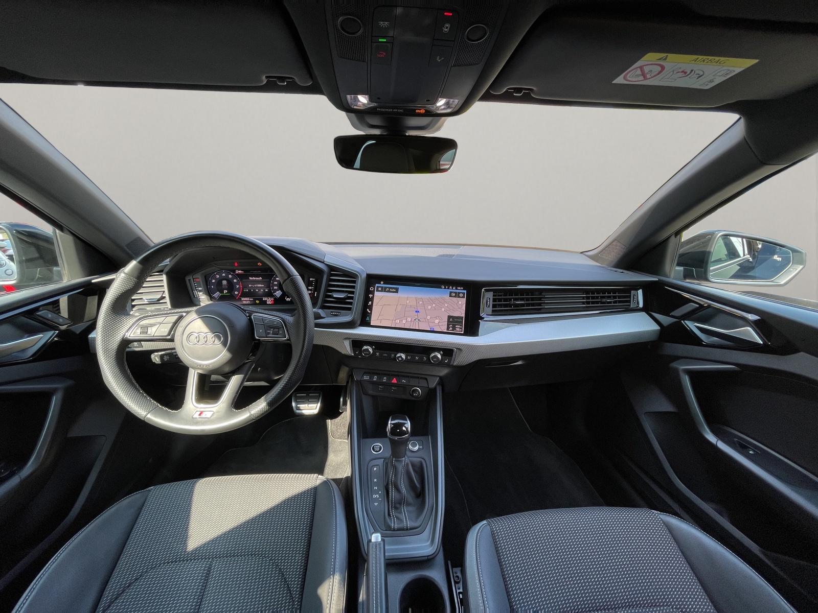 AUDI A1 Sportback 1.0 30 TFSI S Line S-Tronic-image-6