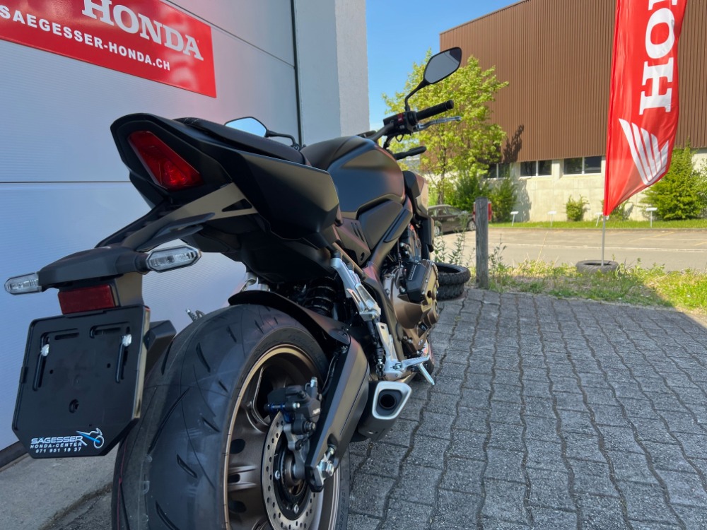 HONDA CB 650 R E-Clutch (35kW)-showroom-element-2