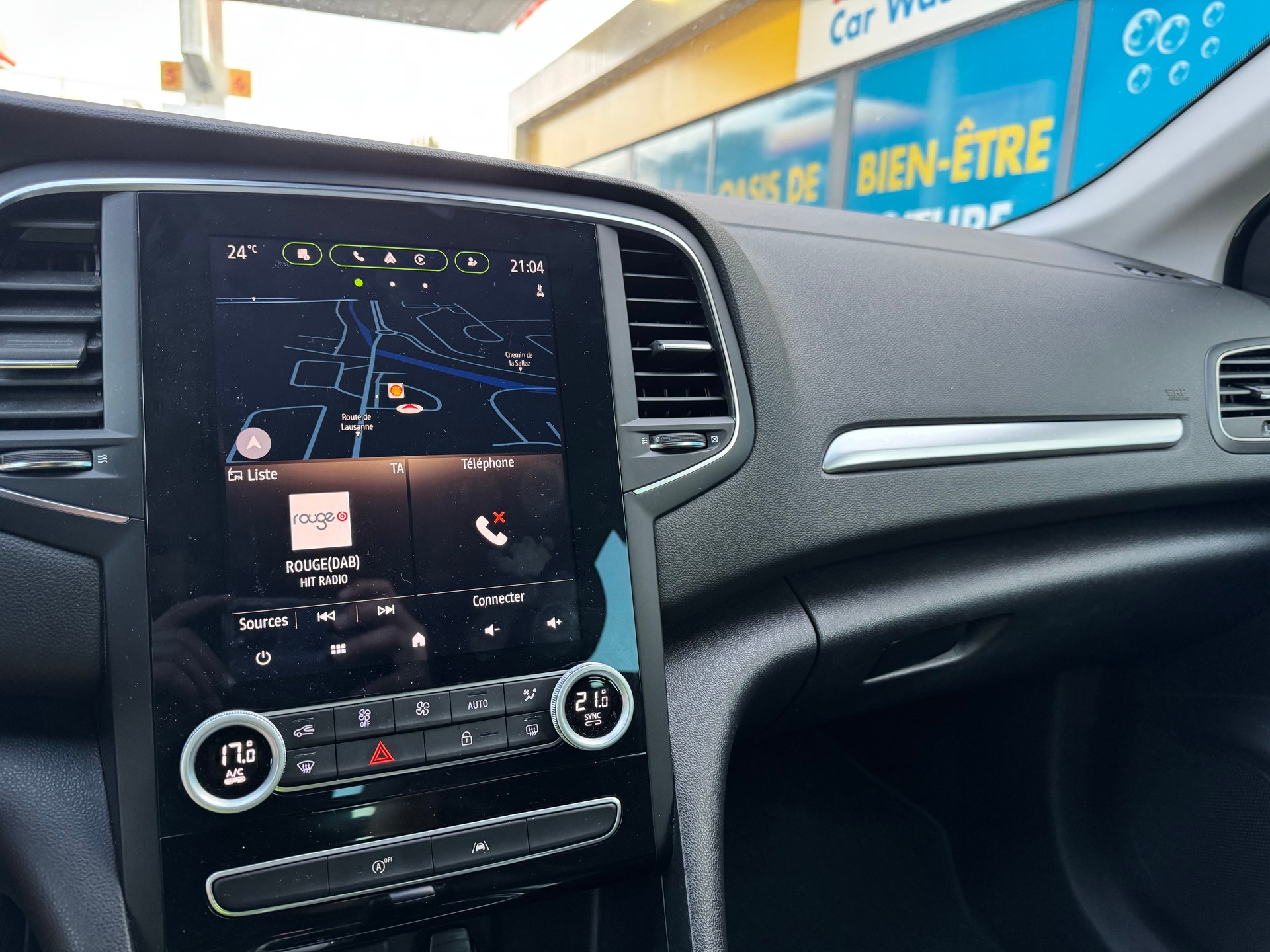 RENAULT Mégane Berline 1.3 16V Turbo Intens EDC-image-9