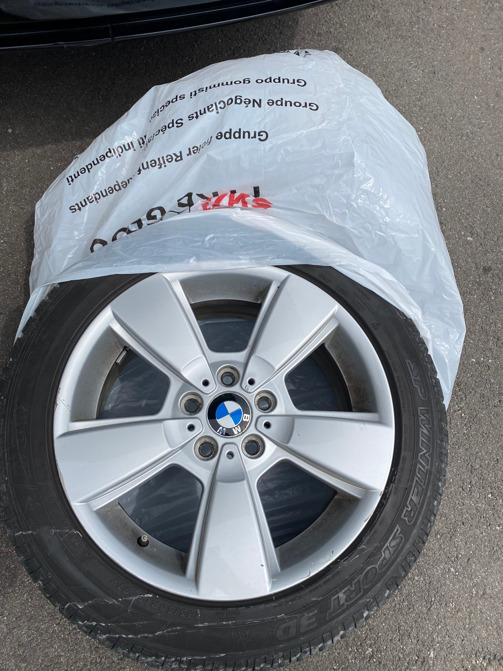 BMW X3 3.0i-image-13