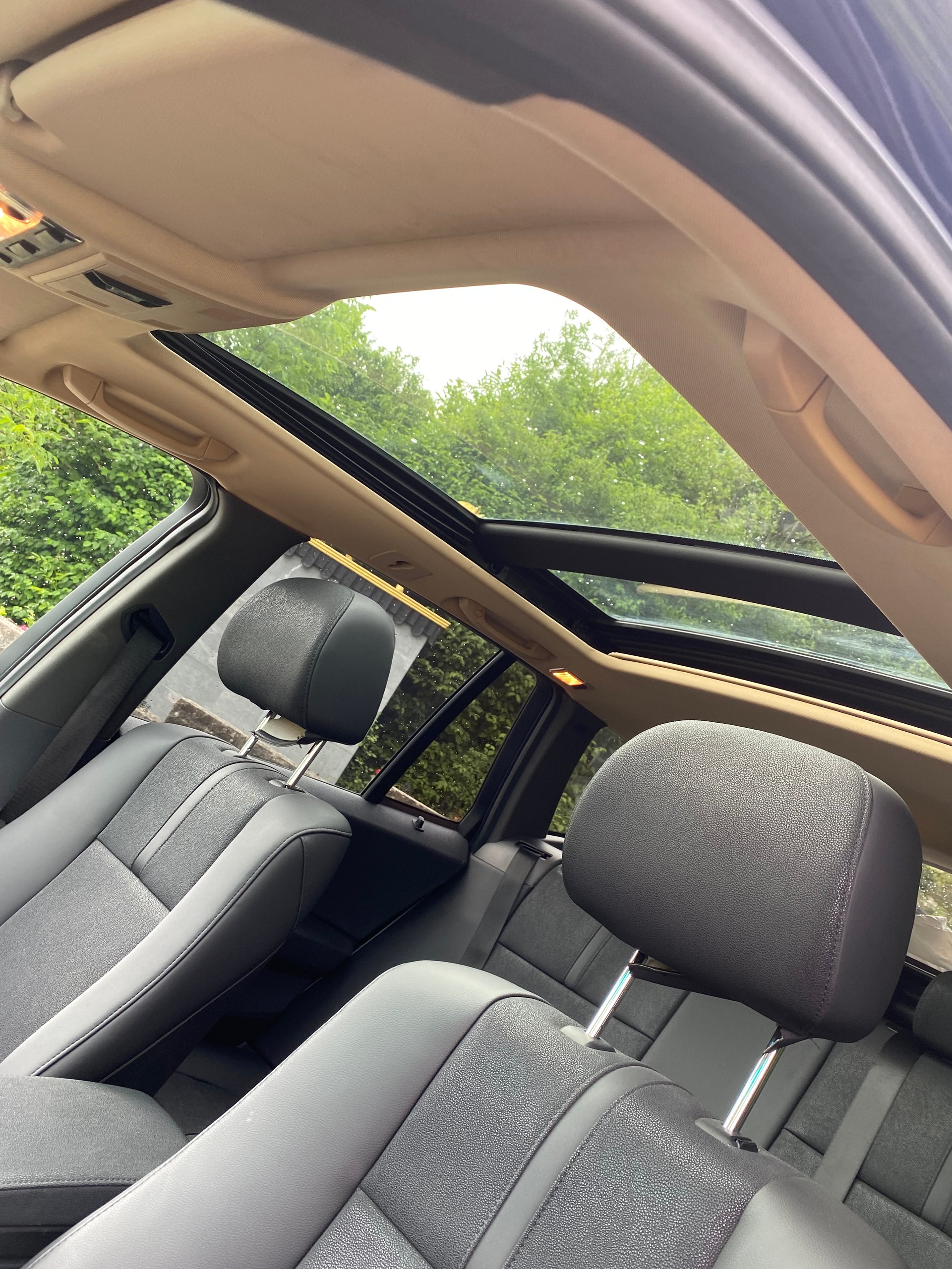 BMW X3 3.0i-image-10