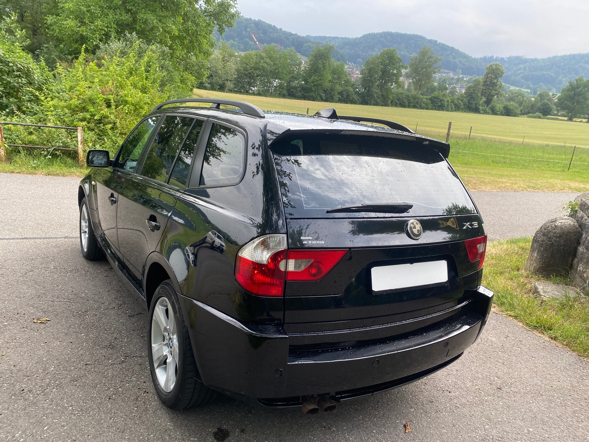 BMW X3 3.0i-image-6