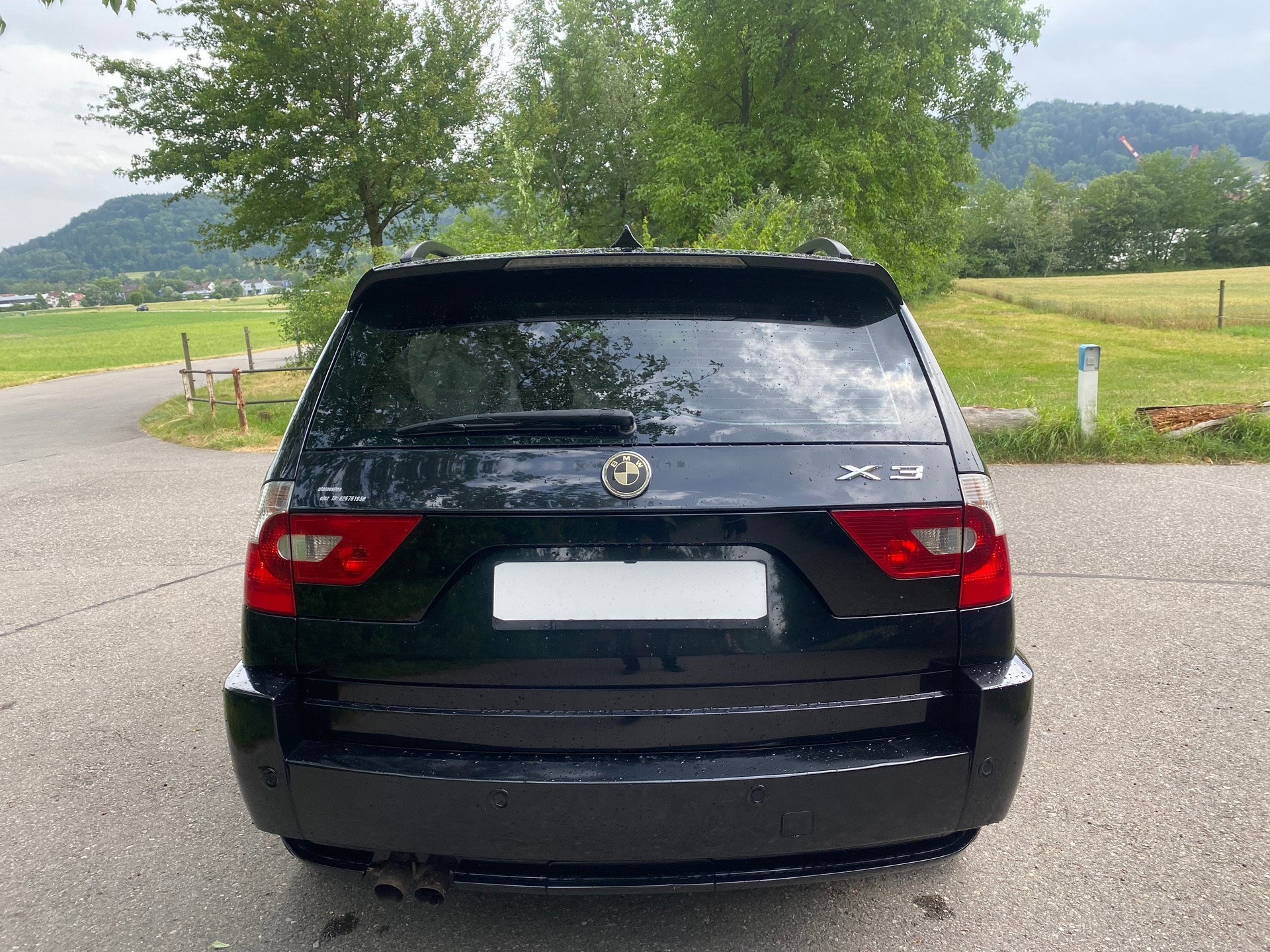 BMW X3 3.0i-image-7