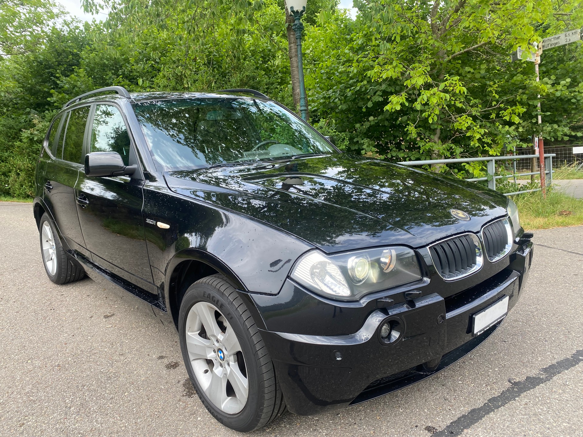 BMW X3 3.0i-image-1