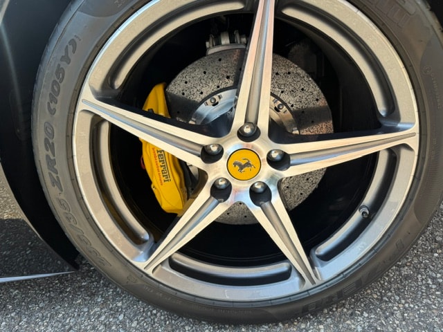FERRARI 458 Italia 4.5 V8-image-5