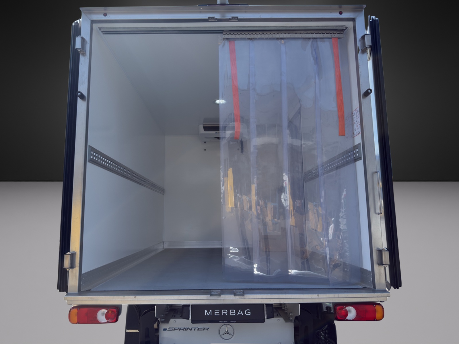 MERCEDES-BENZ eSprinter 420 Pro CH 3665mm-image-10