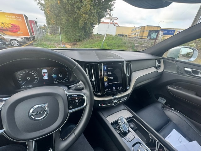 VOLVO XC60 T8 eAWD Polestar Geartronic-image-5