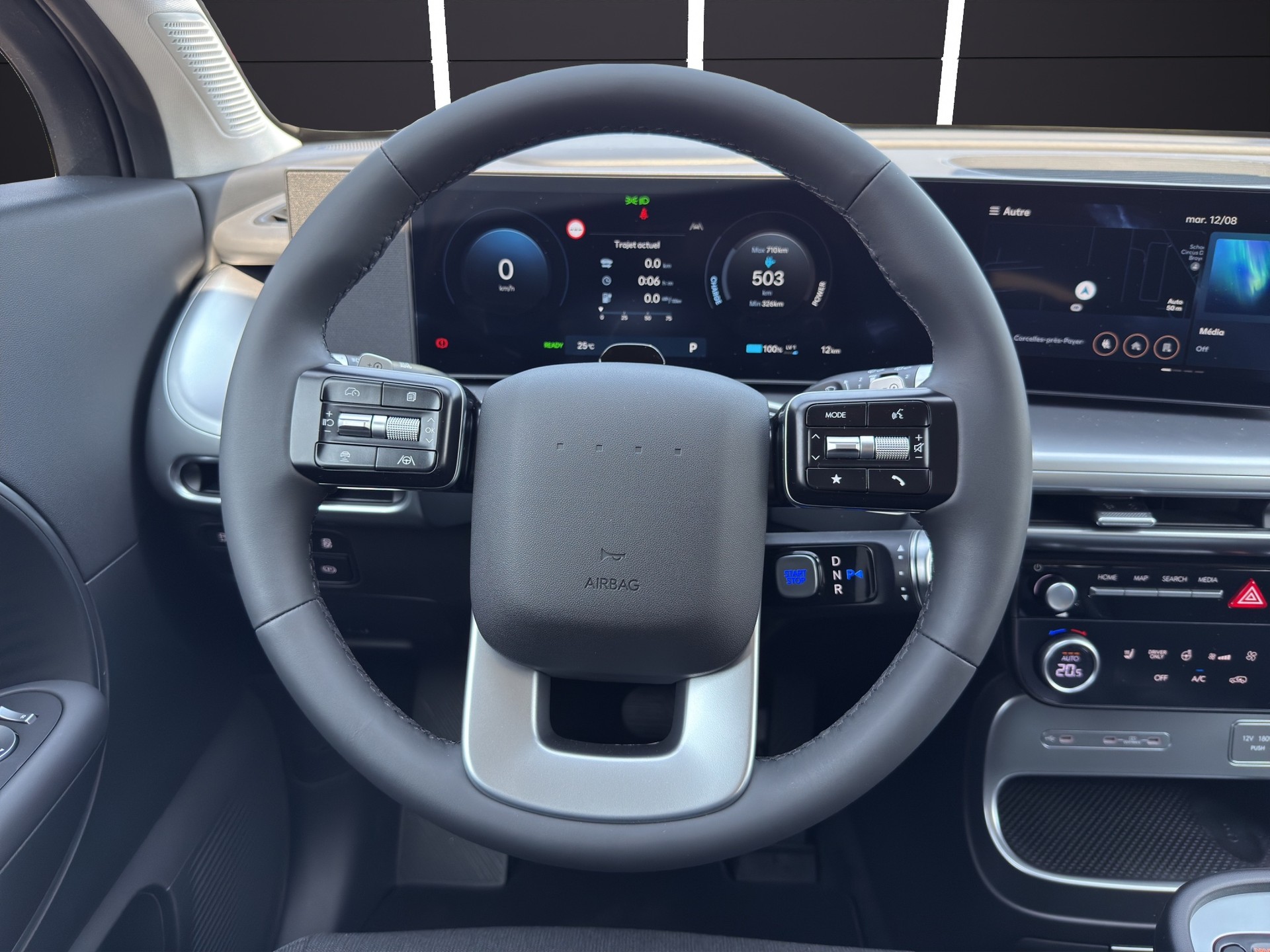 HYUNDAI IONIQ9 110kWh Amplia 4WD-image-9