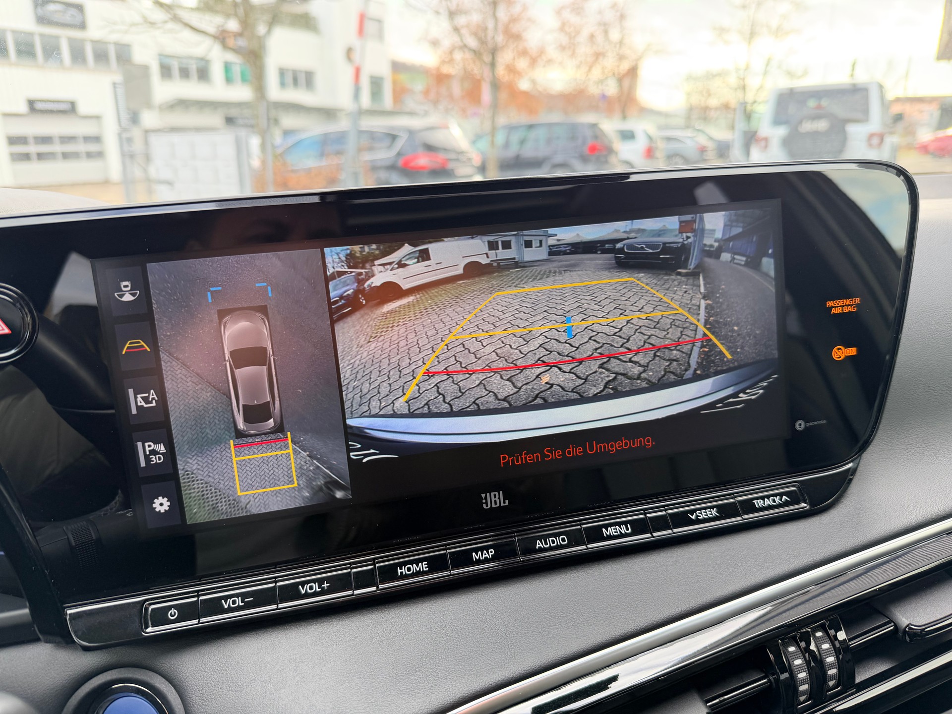 TOYOTA Mirai Fuel cell Platinum-image-16