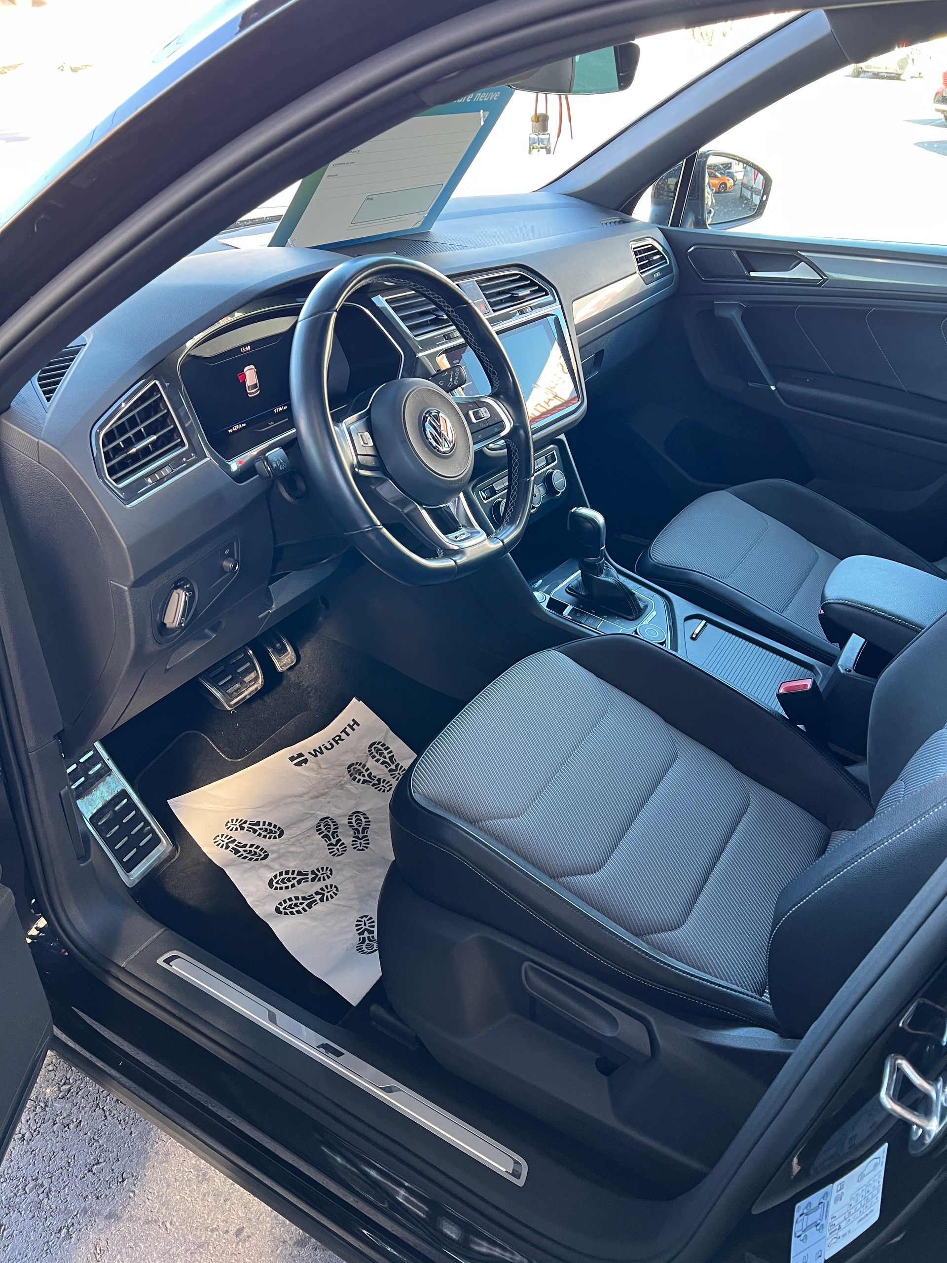 VW Tiguan 2.0TSI Highline 4Motion DSG-image-4