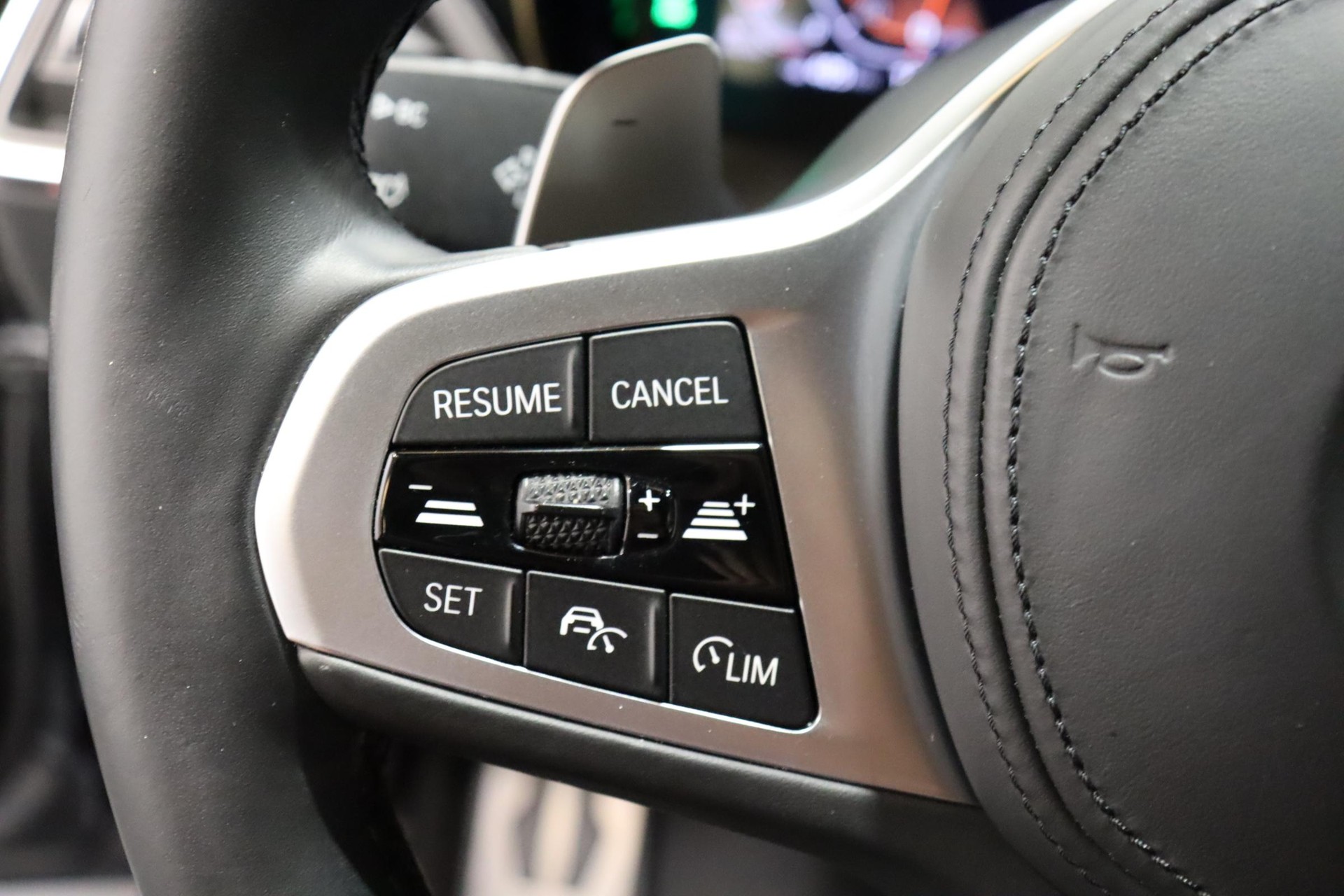 BMW 320d xDrive SAG-image-16