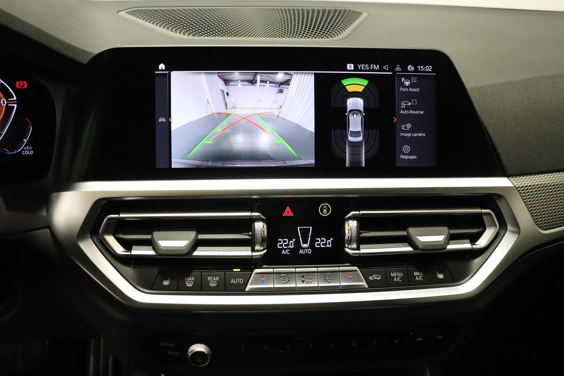 BMW 320d xDrive SAG-image-12