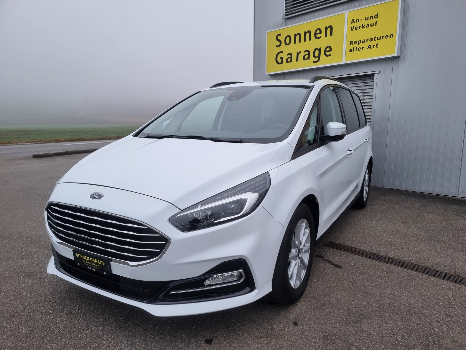 FORD Galaxy 2.5 FHEV Trend 7Pl CVT-image-1