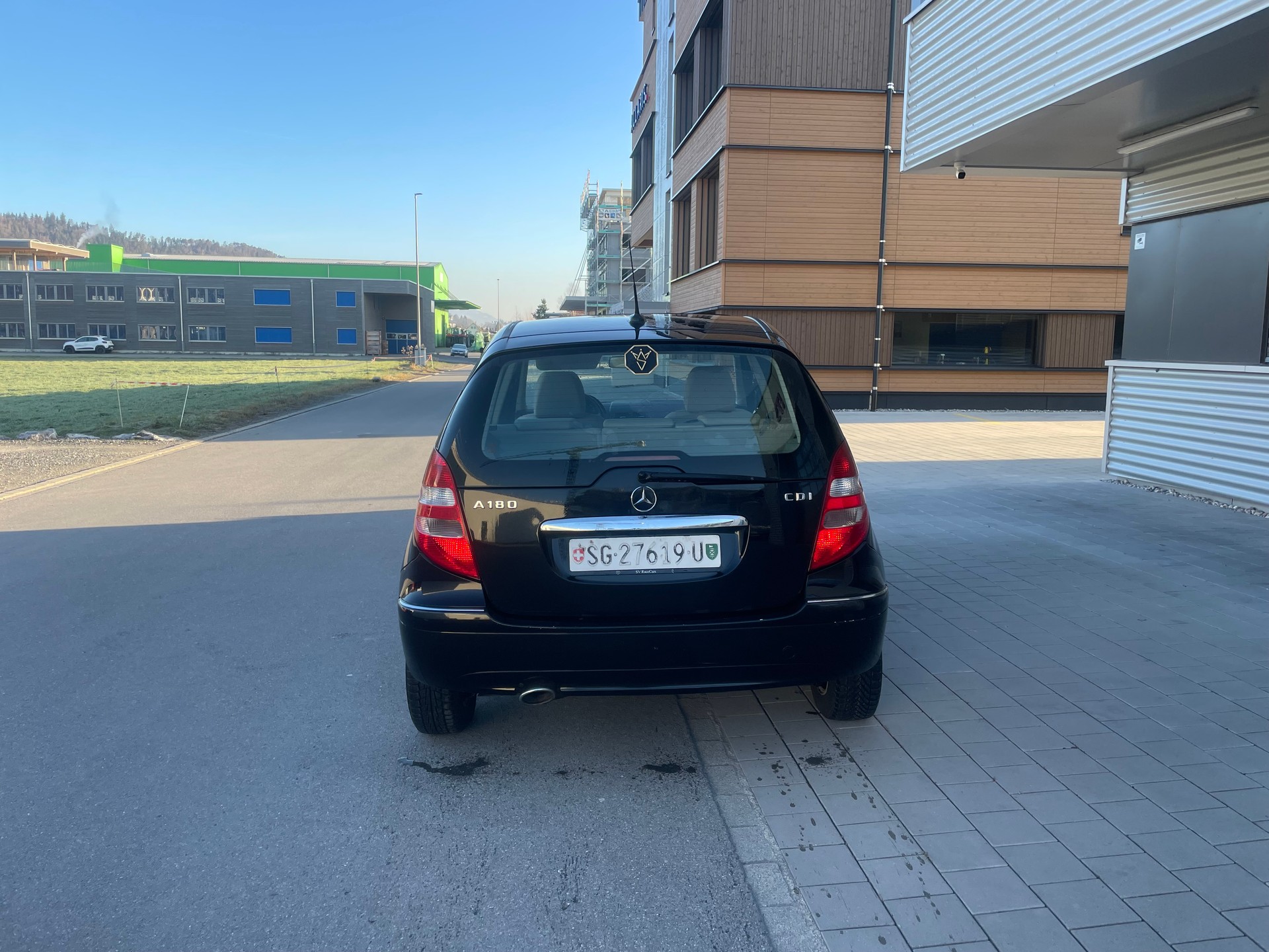 MERCEDES-BENZ A 180 CDI Elégance-image-3