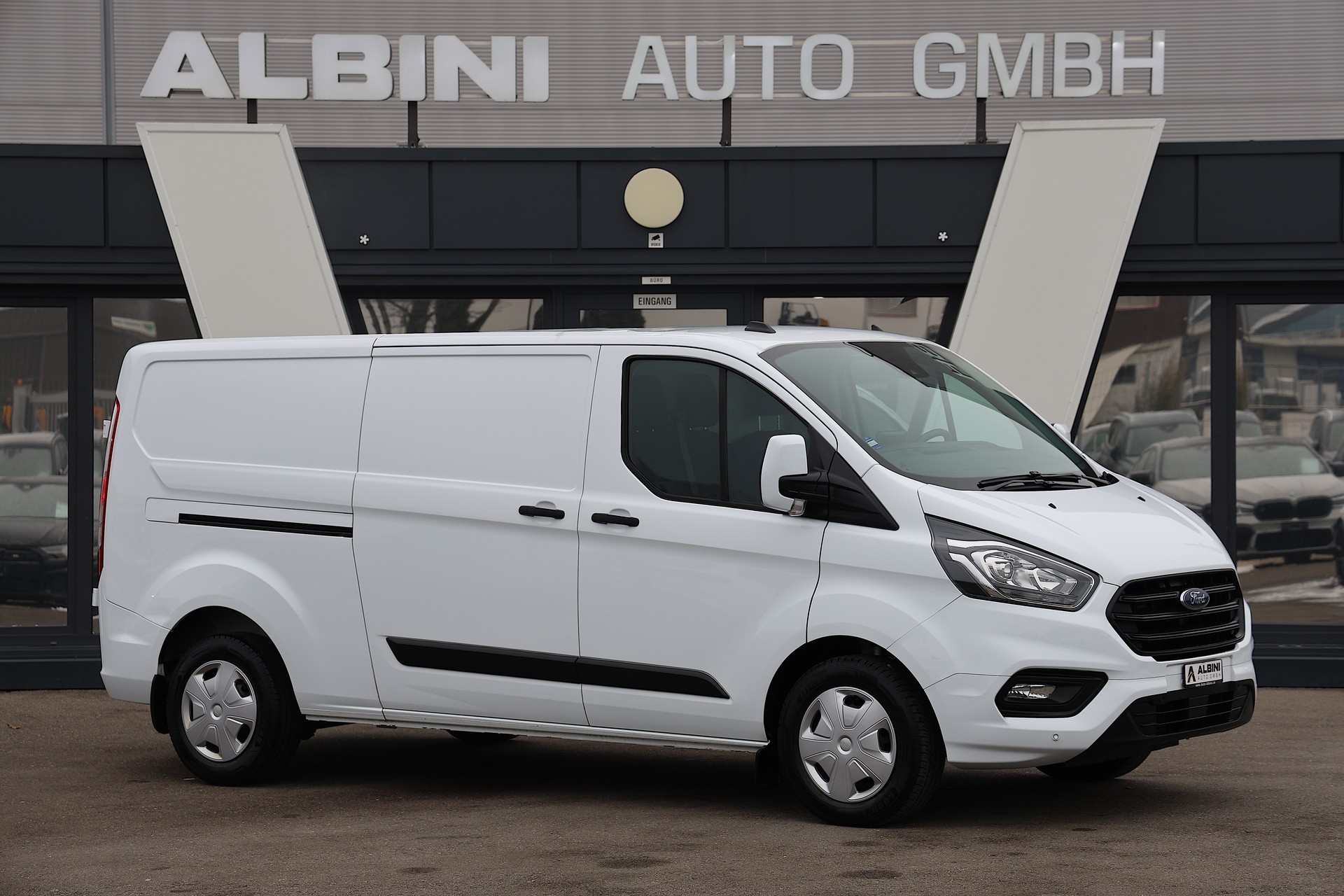 FORD Transit Custom Van 320 L2H1 Trend-showroom-element-1