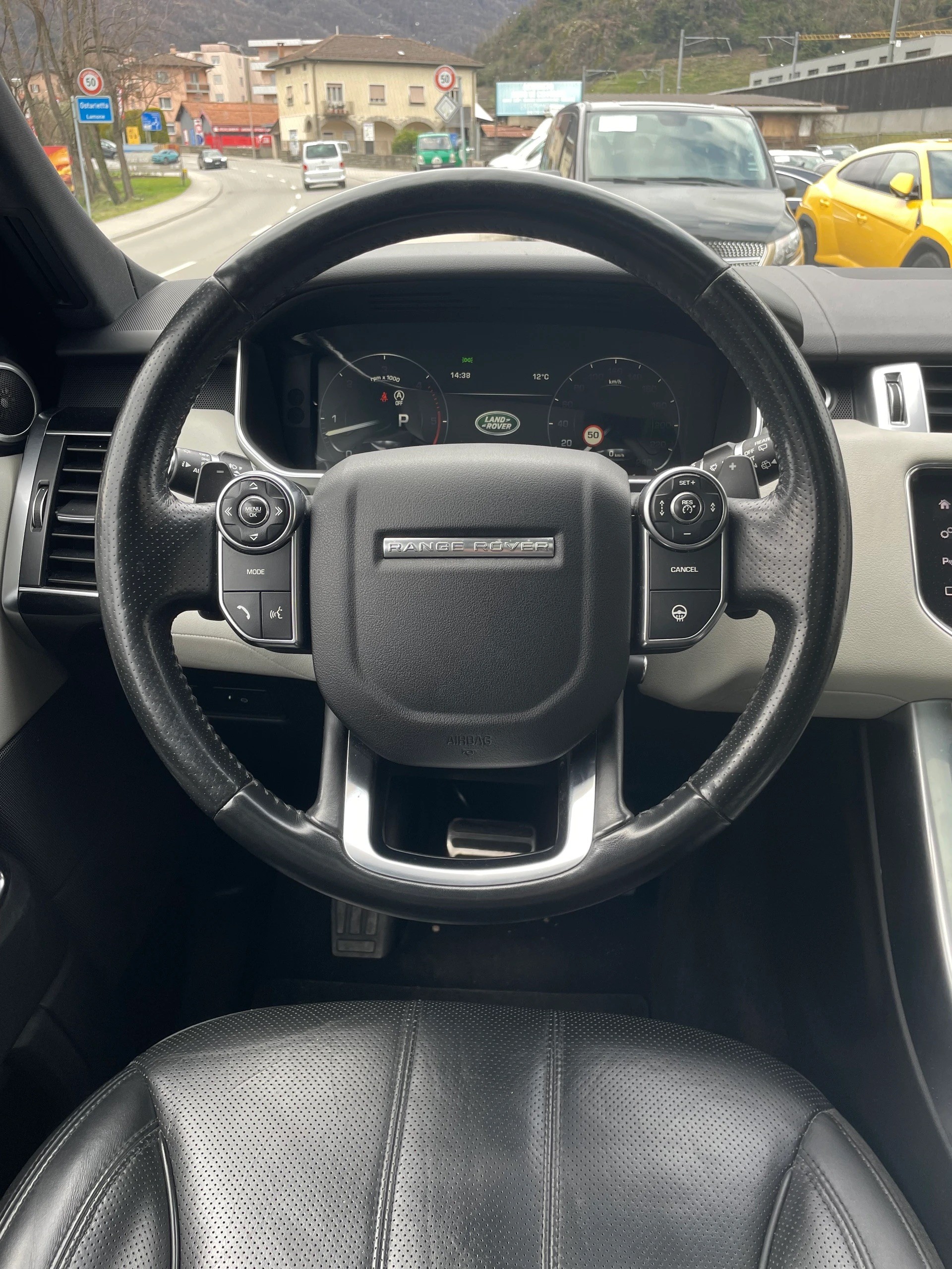 LAND ROVER Range Rover Sport 3.0 SDV6 HSE Dynamic Automatic-image-9