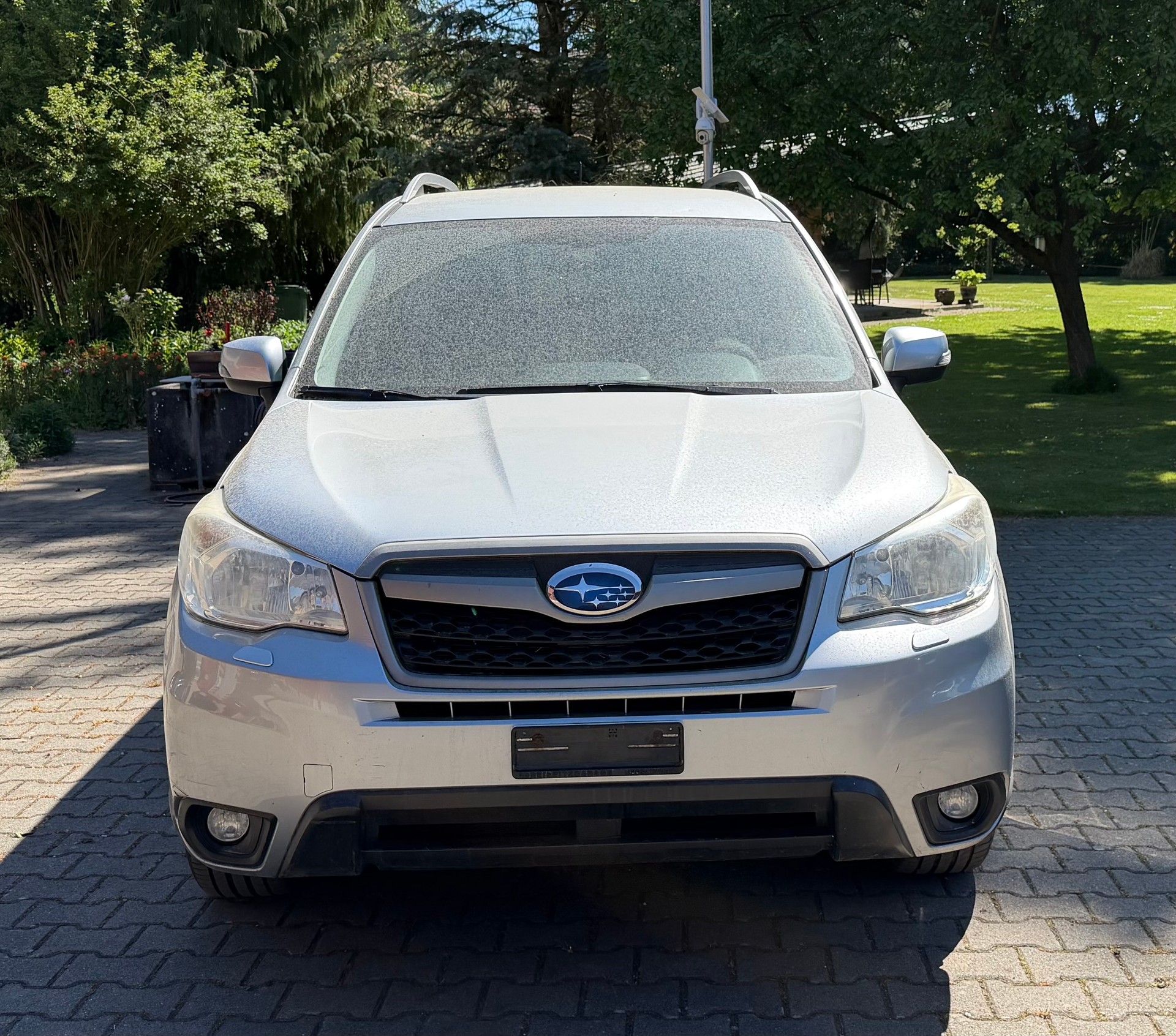 SUBARU Forester 2.0i Swiss Lineartronic-image-1