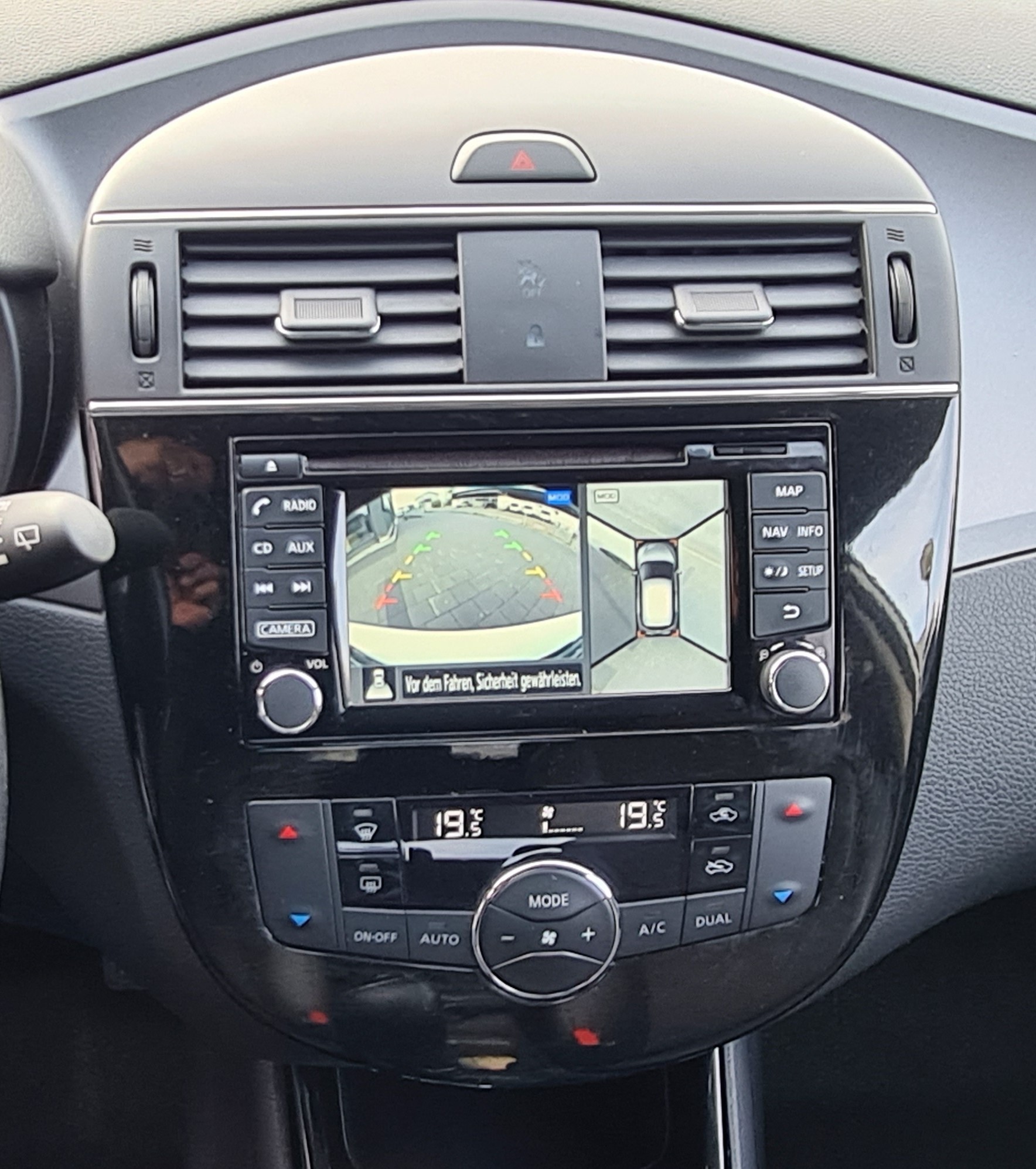 NISSAN Pulsar 1.2 DIG-N-Connecta-image-14