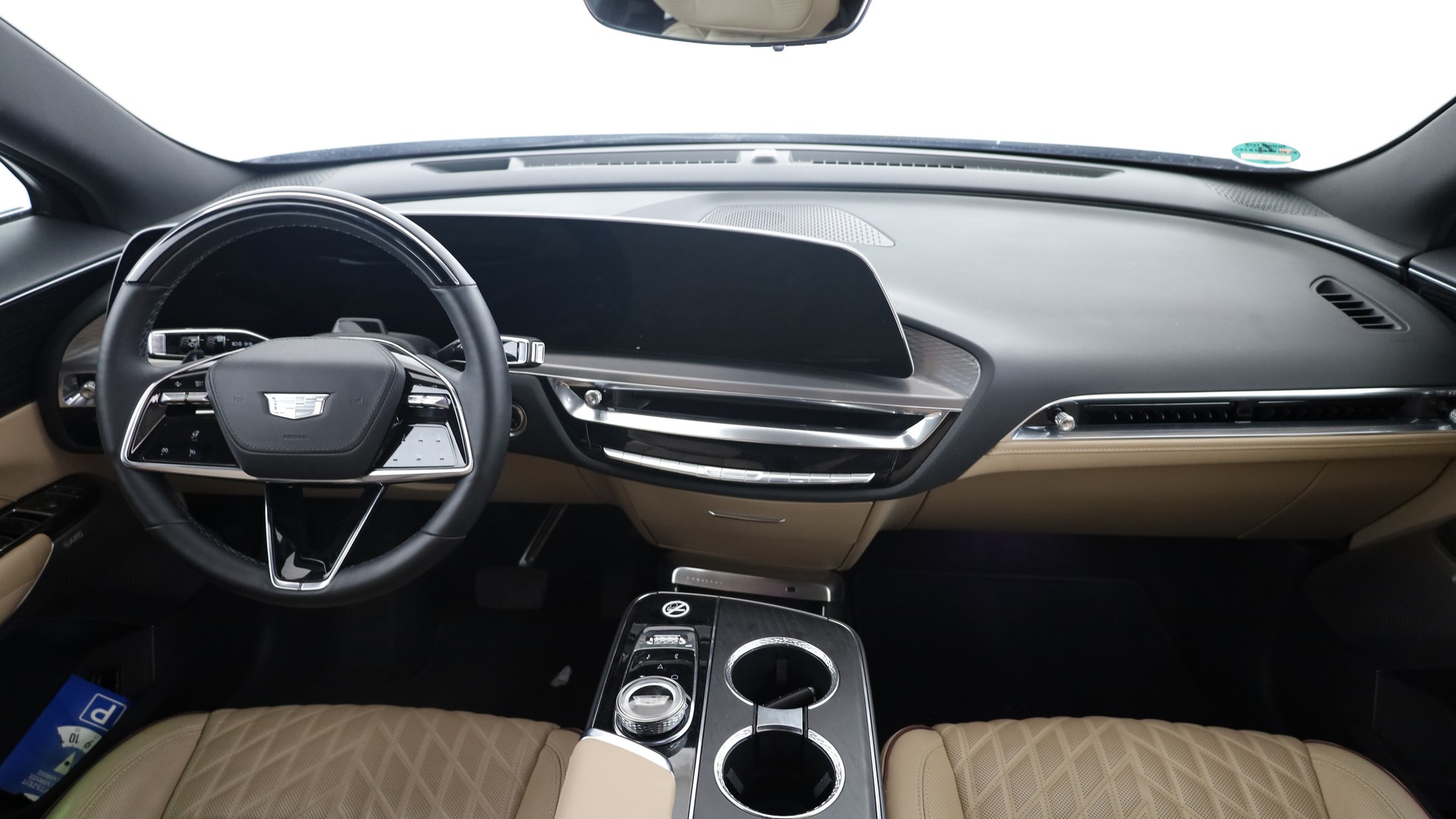 CADILLAC LYRIQ Sport 102 kWh AWD-showroom-element-3