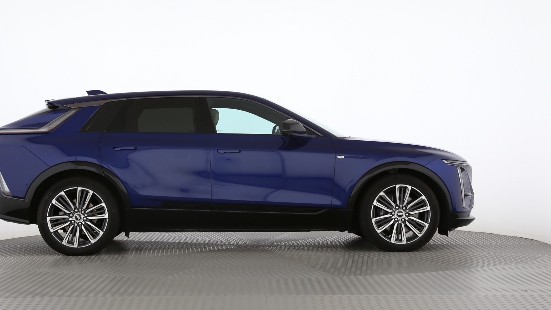 CADILLAC LYRIQ Sport 102 kWh AWD-image-26