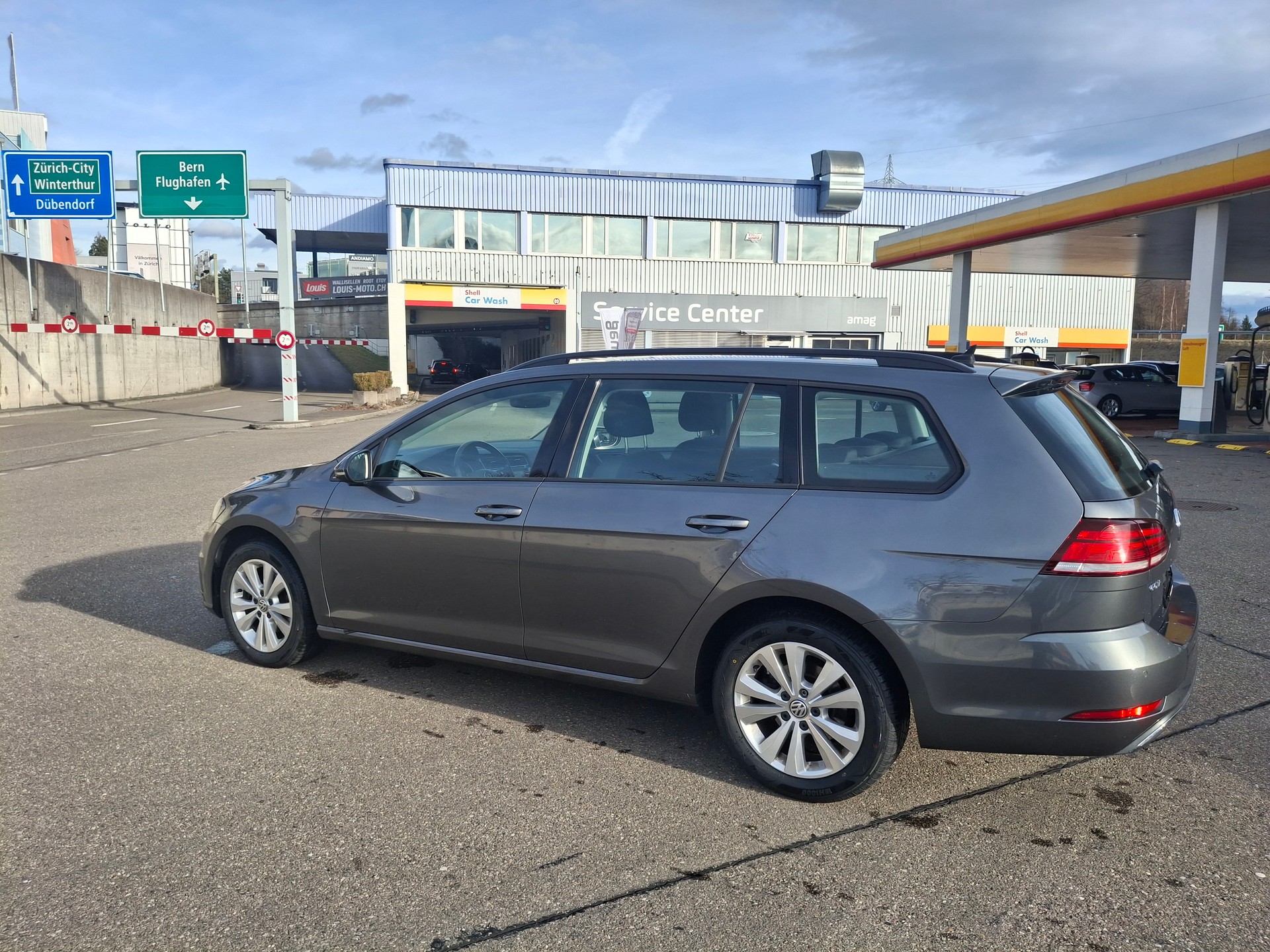 VW Golf Variant 1.4 TSI Allstar DSG-image-14