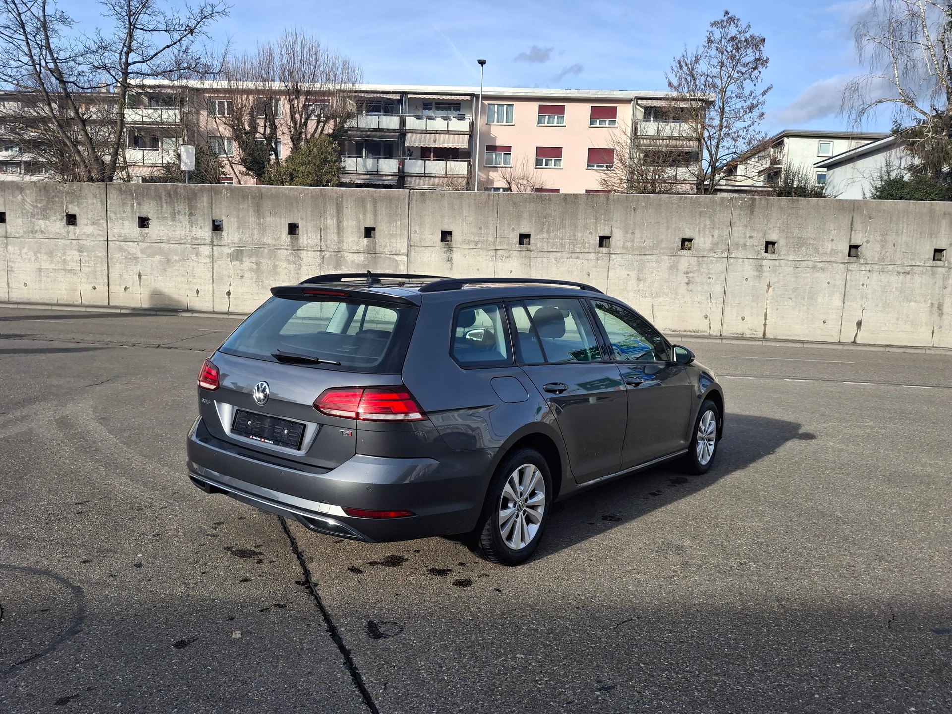 VW Golf Variant 1.4 TSI Allstar DSG-image-15