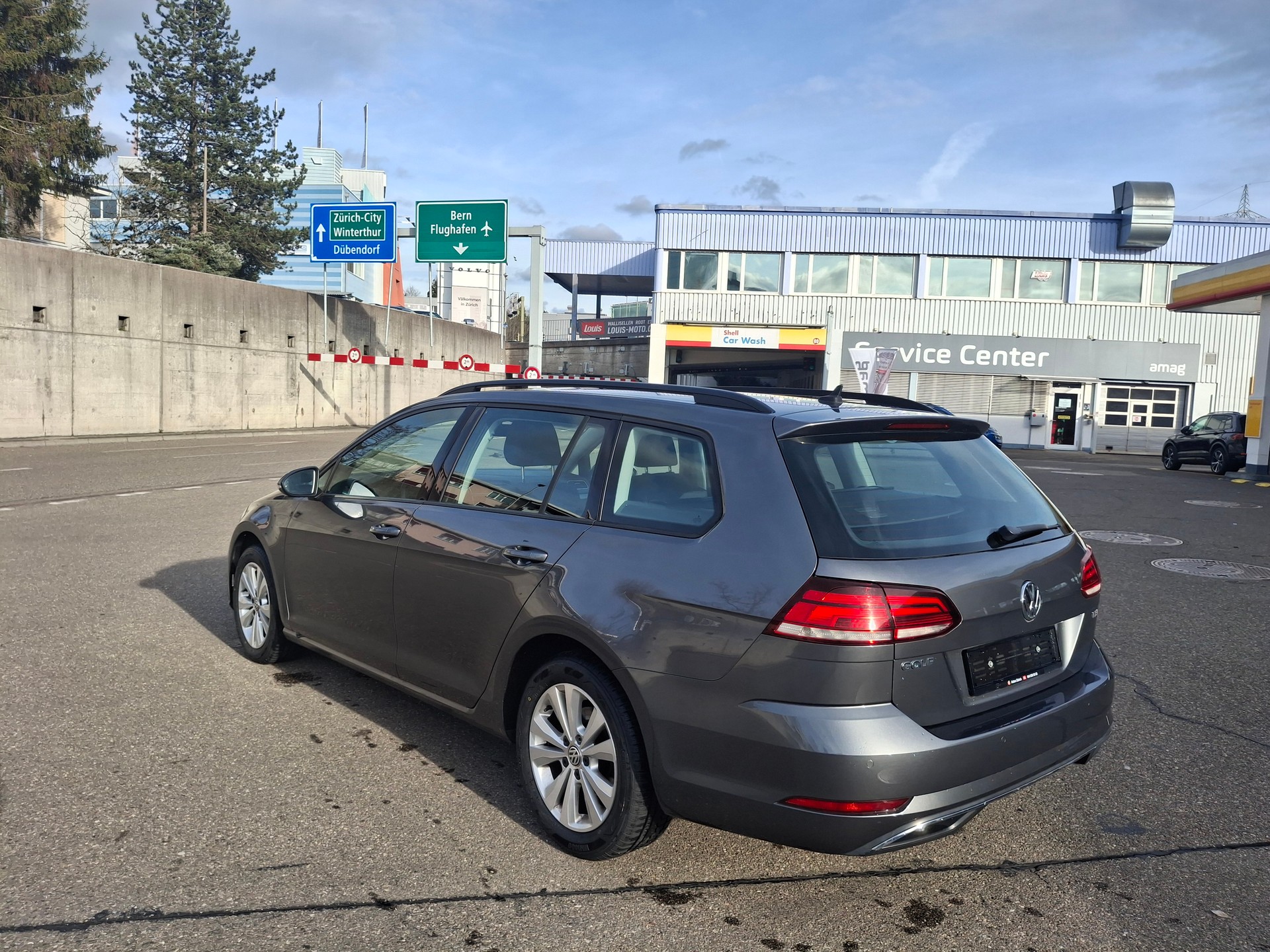 VW Golf Variant 1.4 TSI Allstar DSG-image-11