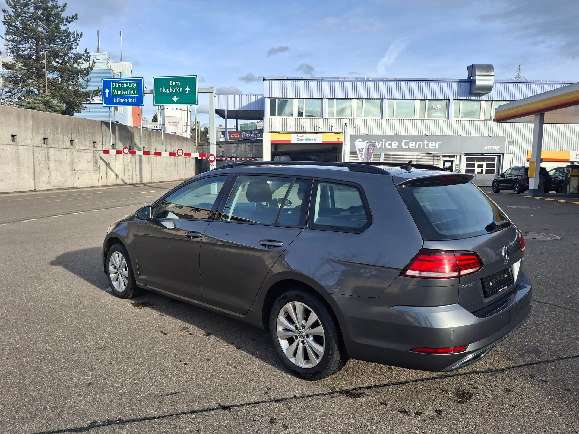 VW Golf Variant 1.4 TSI Allstar DSG-image-12