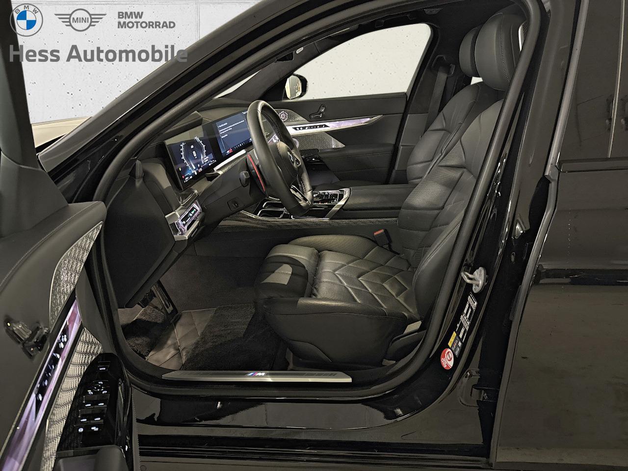 BMW M760e xDrive-image-5