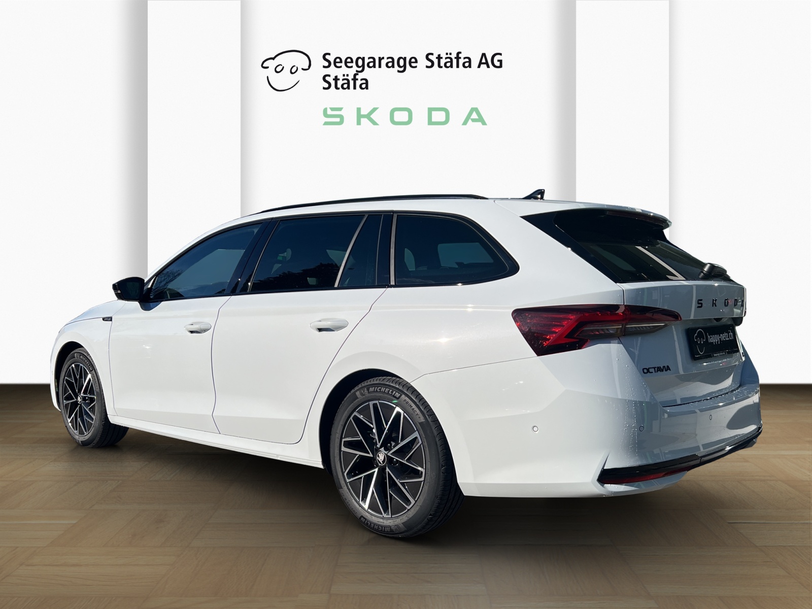 SKODA Octavia Combi 1.5 TSI mHEV DSG Sport Line-showroom-element-2