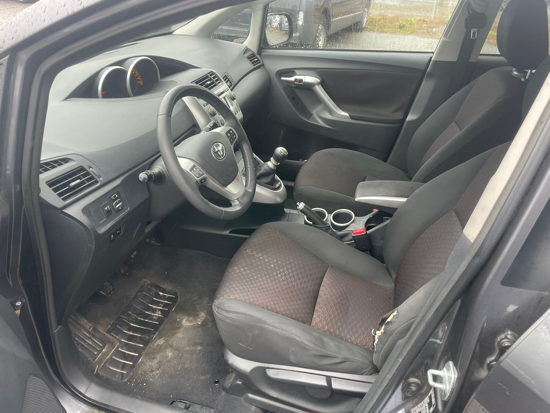 TOYOTA Verso 1.8-image-10