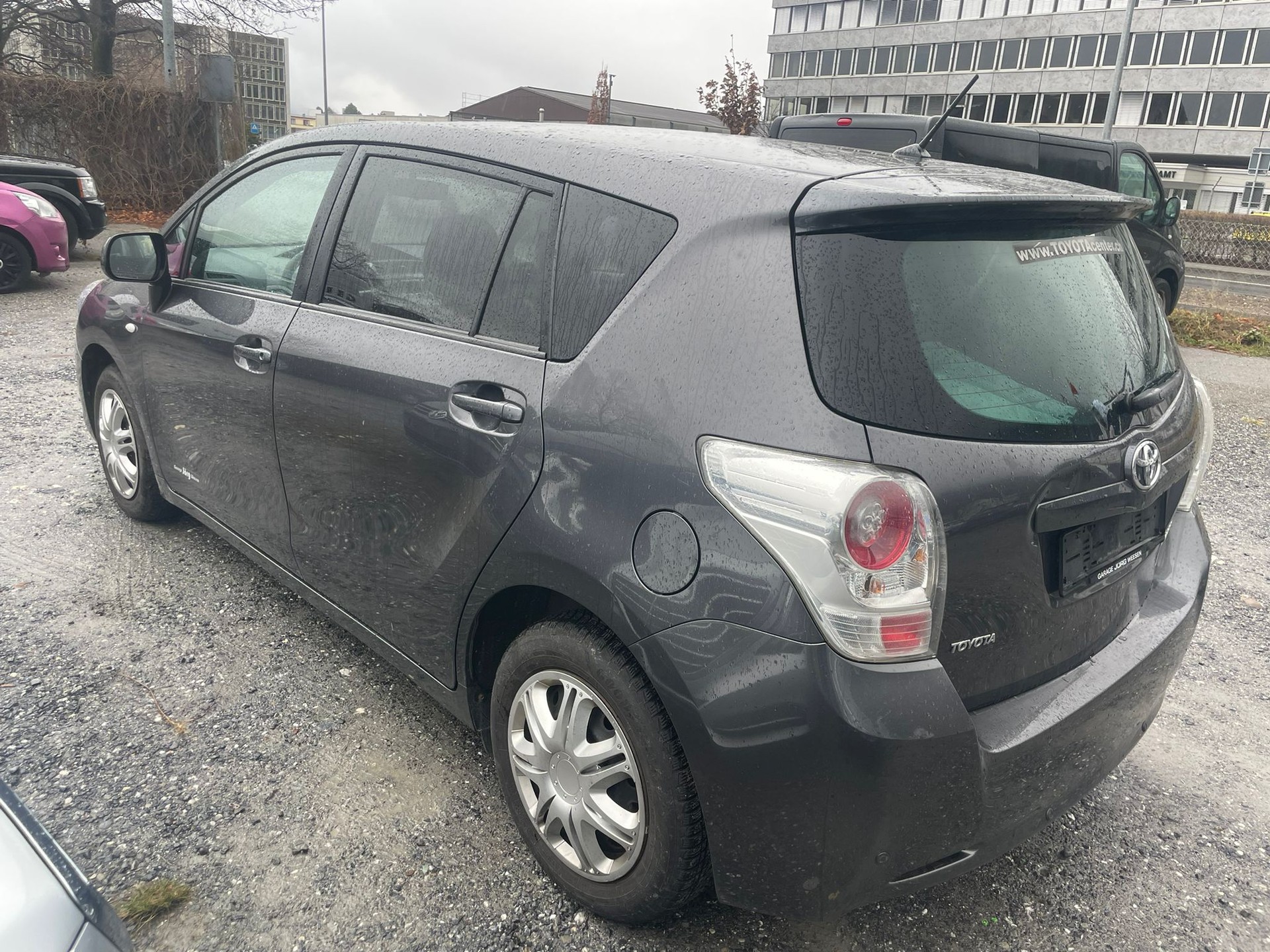 TOYOTA Verso 1.8-image-2