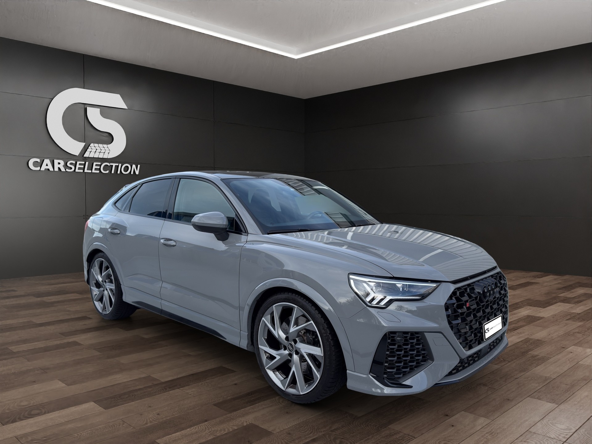 AUDI RS Q3 Sportback edition 10 years quattro S tronic-image-6
