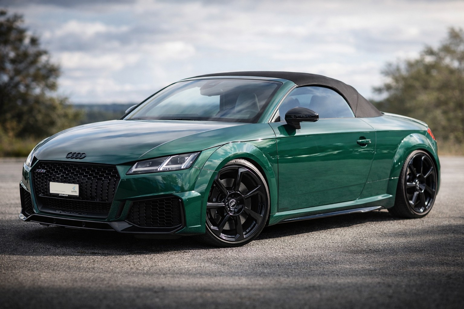 AUDI TT Roadster TTRS S-tronic-image-8