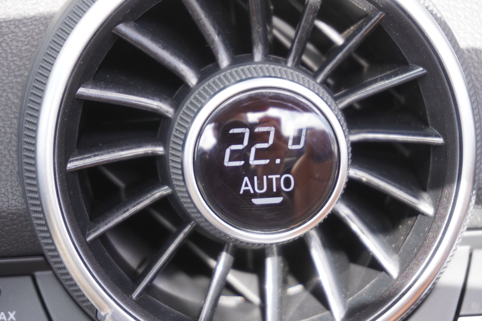 AUDI TT Roadster TTRS S-tronic-image-27
