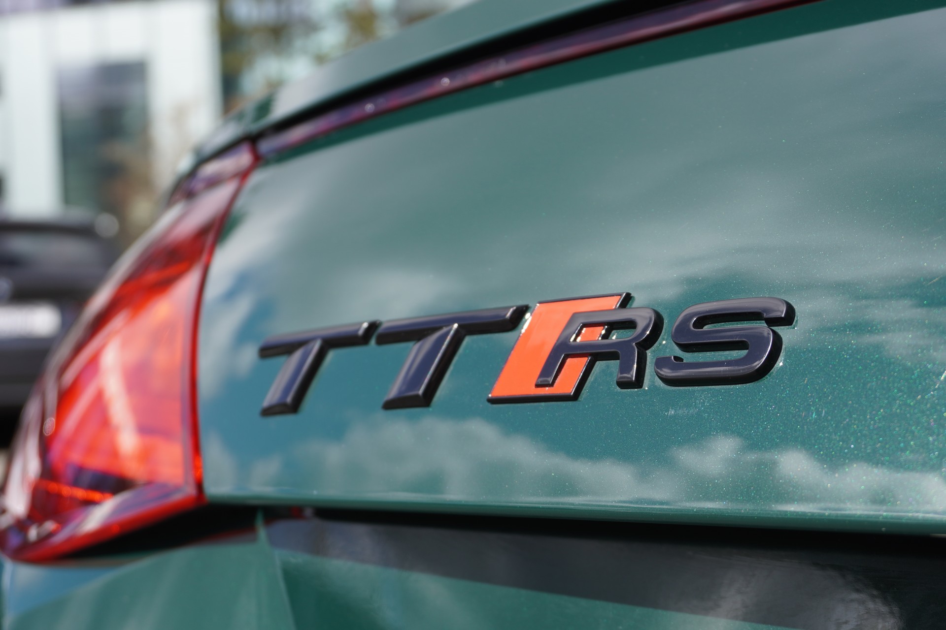 AUDI TT Roadster TTRS S-tronic-image-48