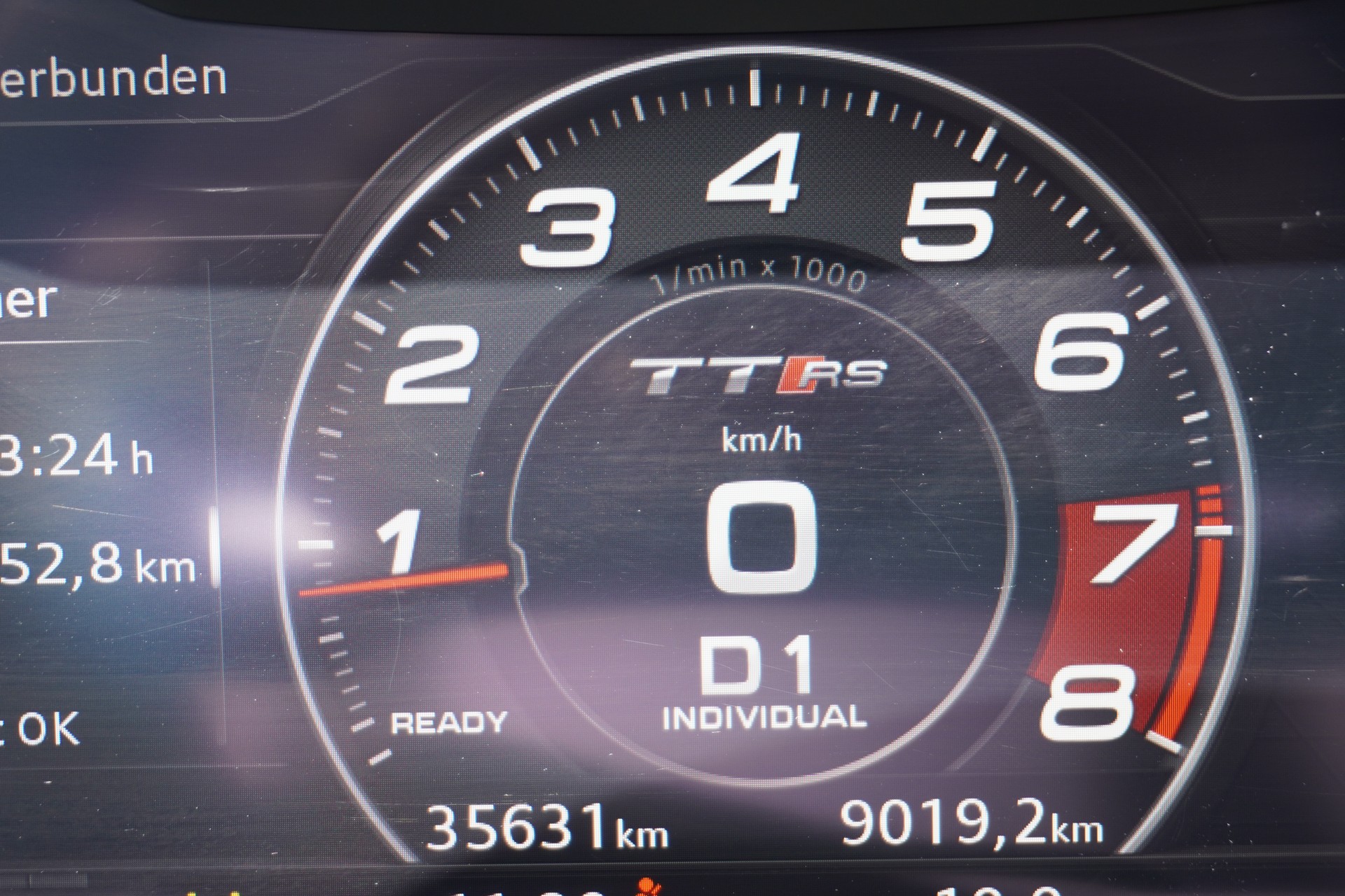 AUDI TT Roadster TTRS S-tronic-image-29