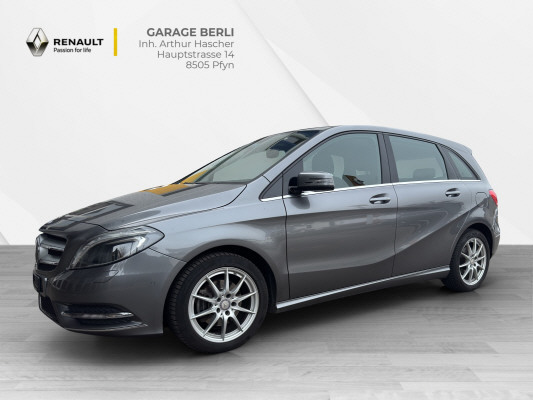 MERCEDES-BENZ B 200-image-0