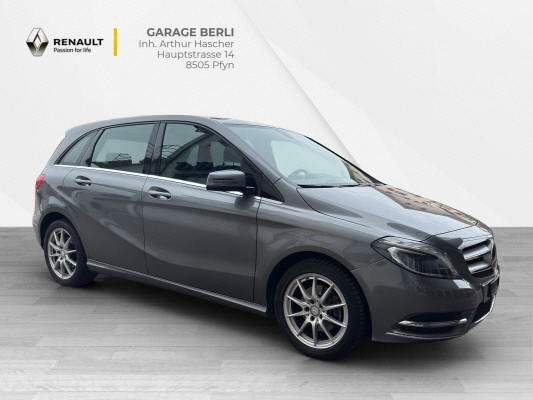 MERCEDES-BENZ B 200-image-14