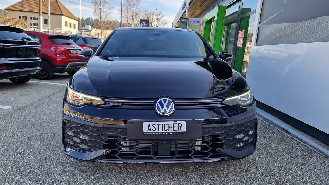 VW Golf 2.0 TSI GTI DSG-image-1