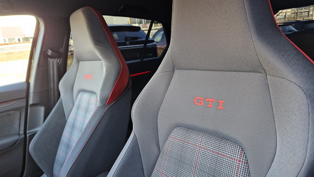 VW Golf 2.0 TSI GTI DSG-image-9