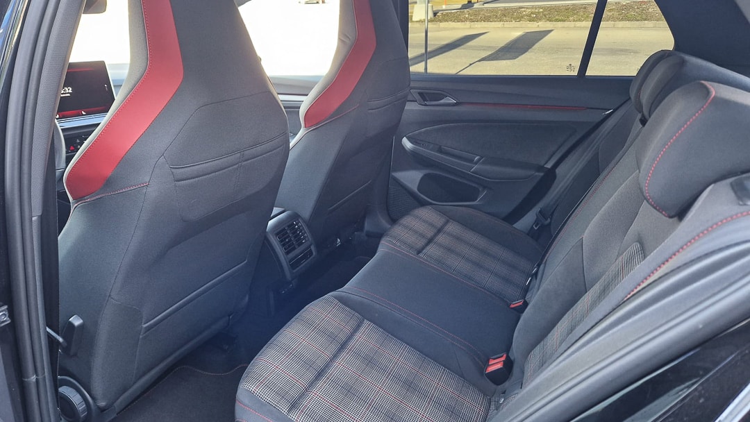 VW Golf 2.0 TSI GTI DSG-image-8