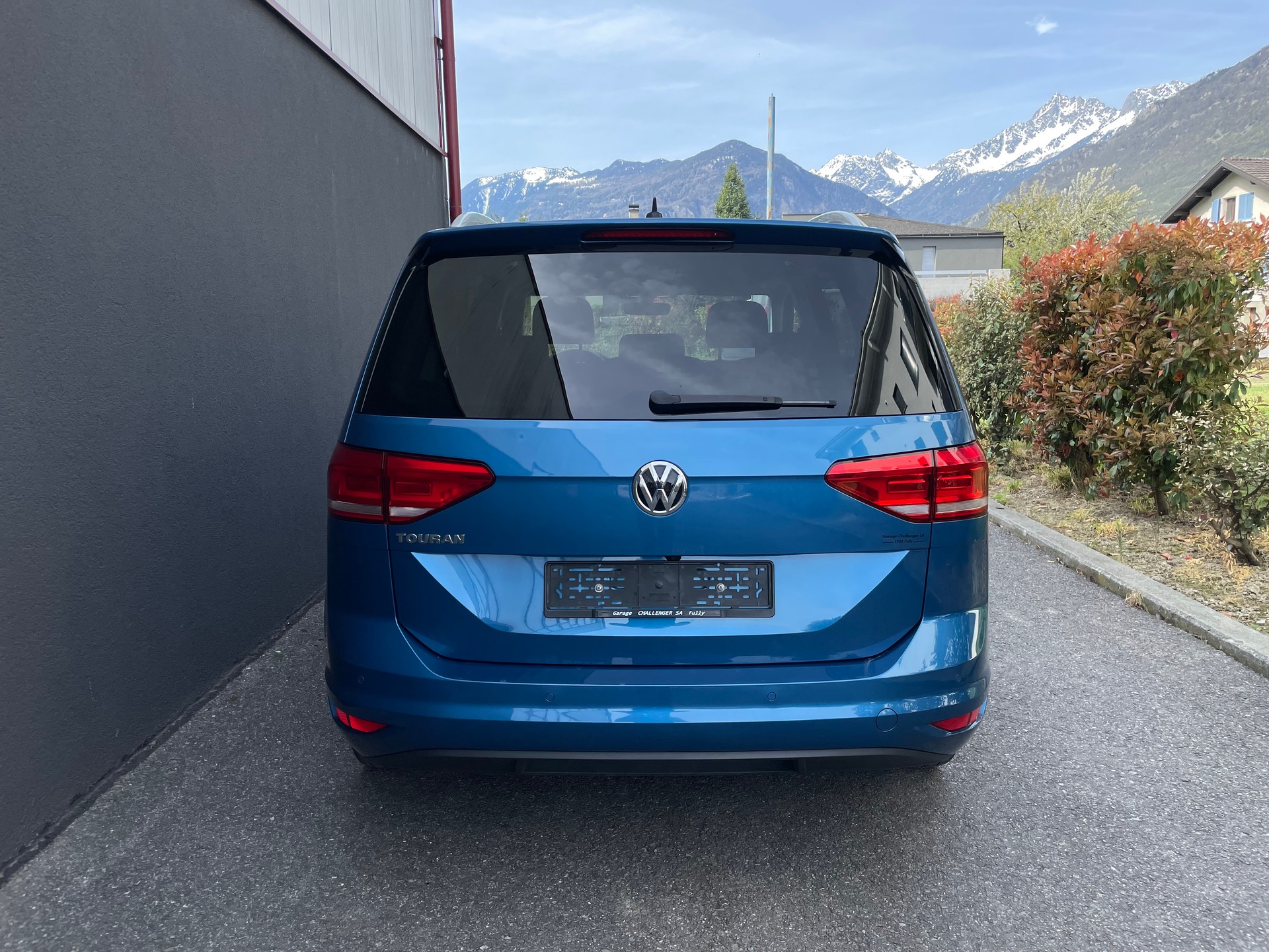 VW Touran 1.5 TSI EVO Comfortline DSG 7 Places-image-5