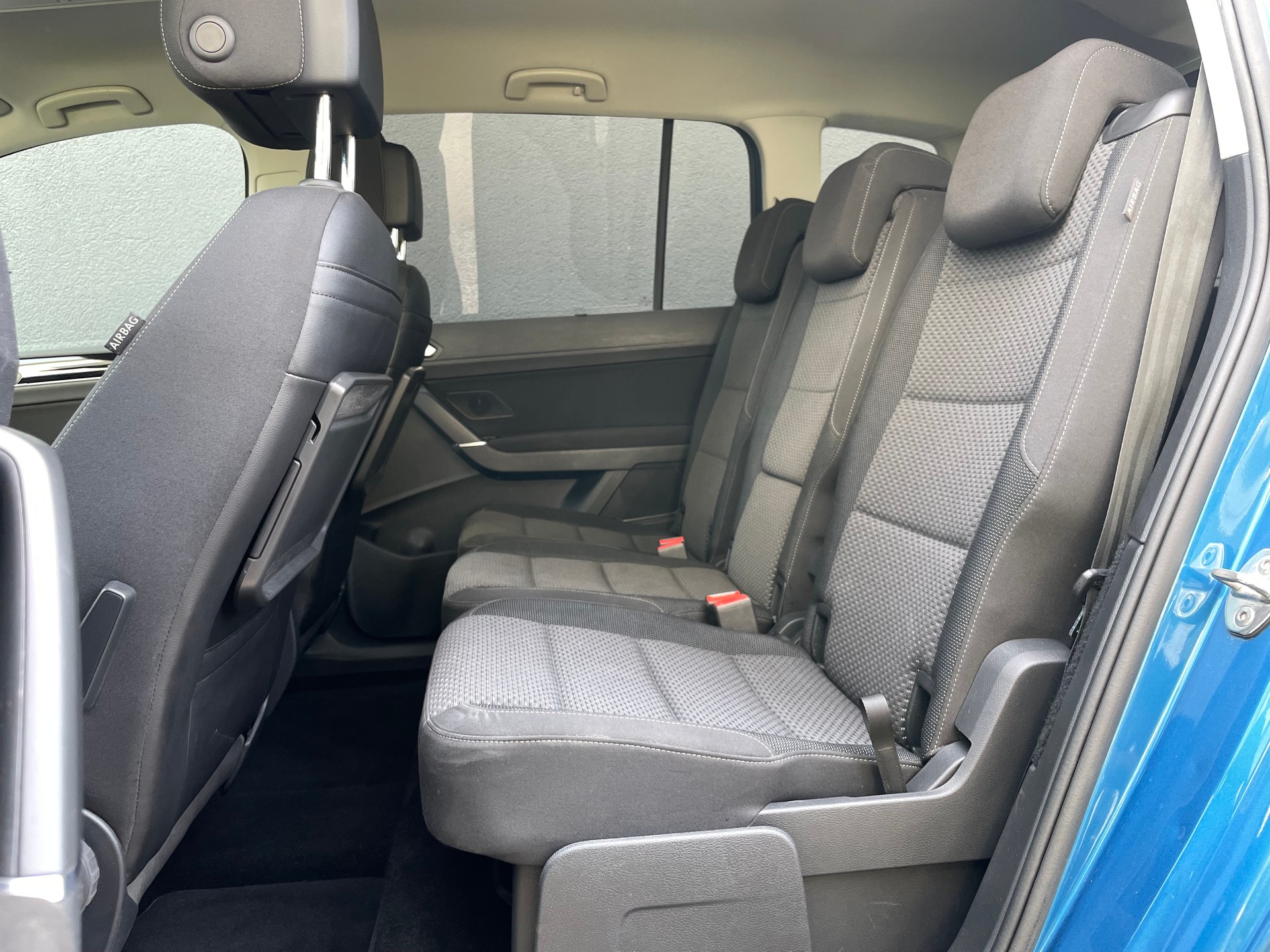 VW Touran 1.5 TSI EVO Comfortline DSG 7 Places-image-9
