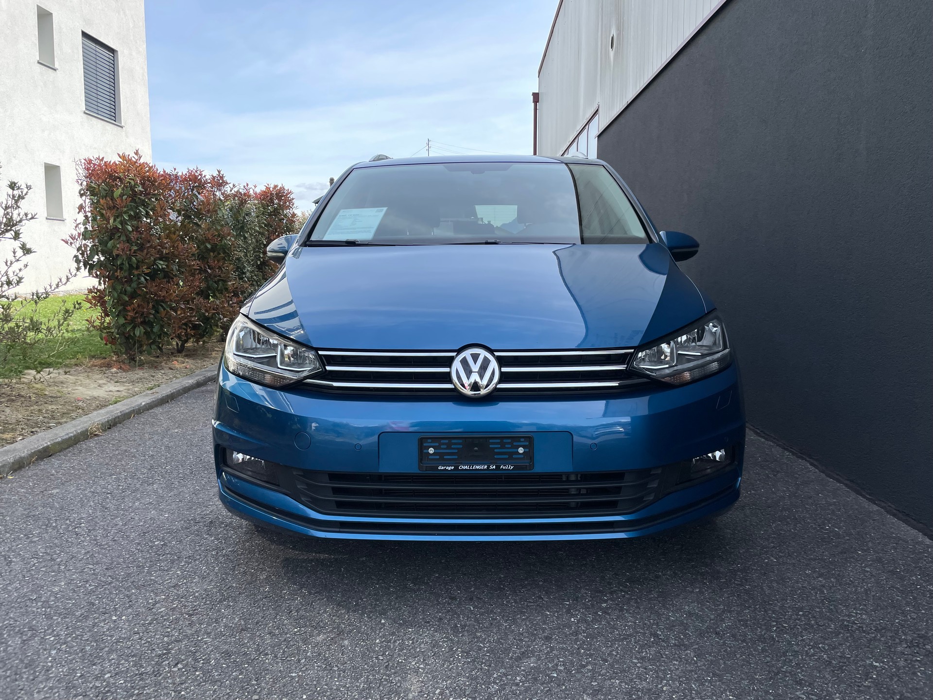 VW Touran 1.5 TSI EVO Comfortline DSG 7 Places-image-2