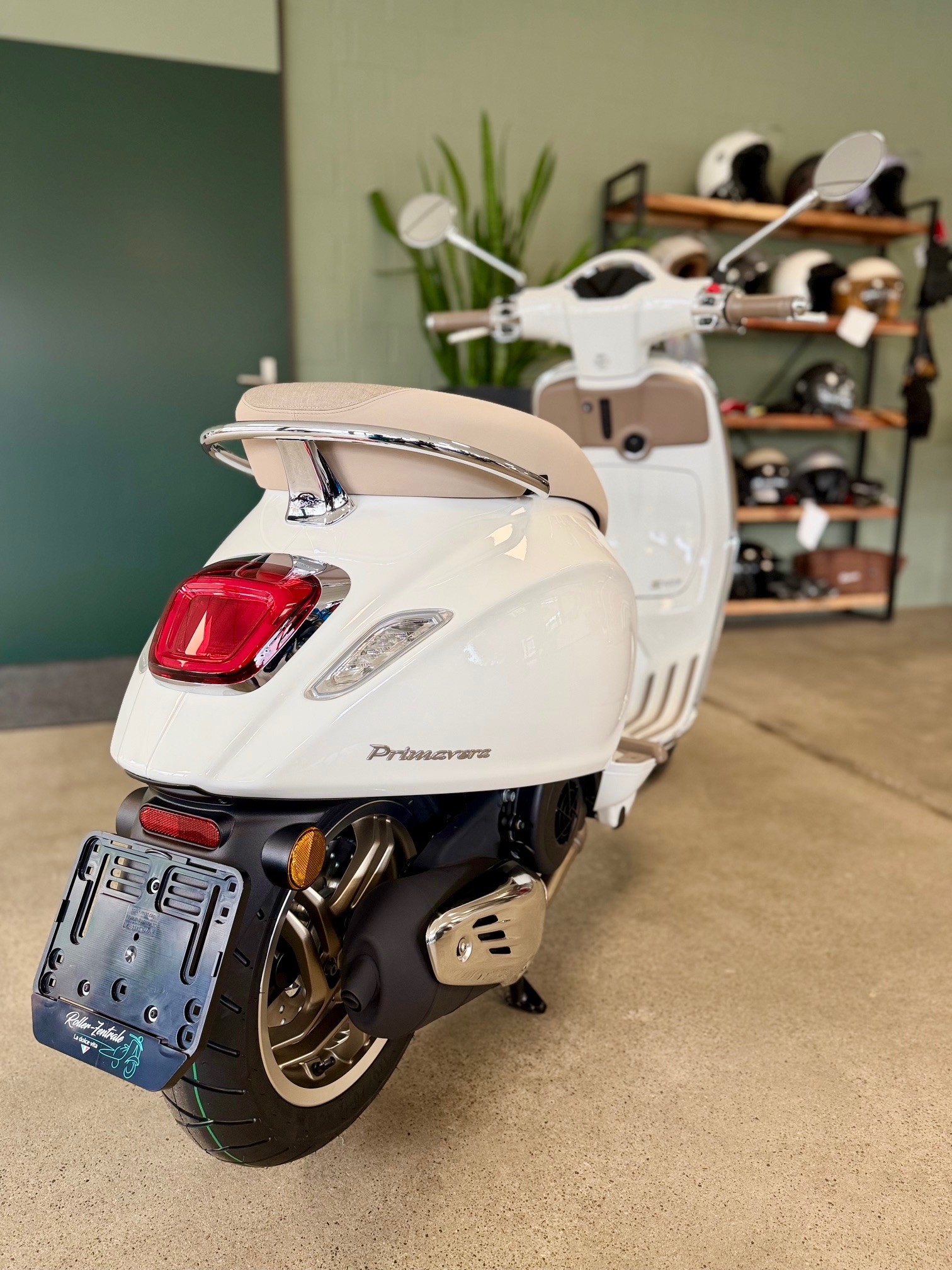 PIAGGIO Vespa 125 Primavera Sport Euro 5+-showroom-element-3