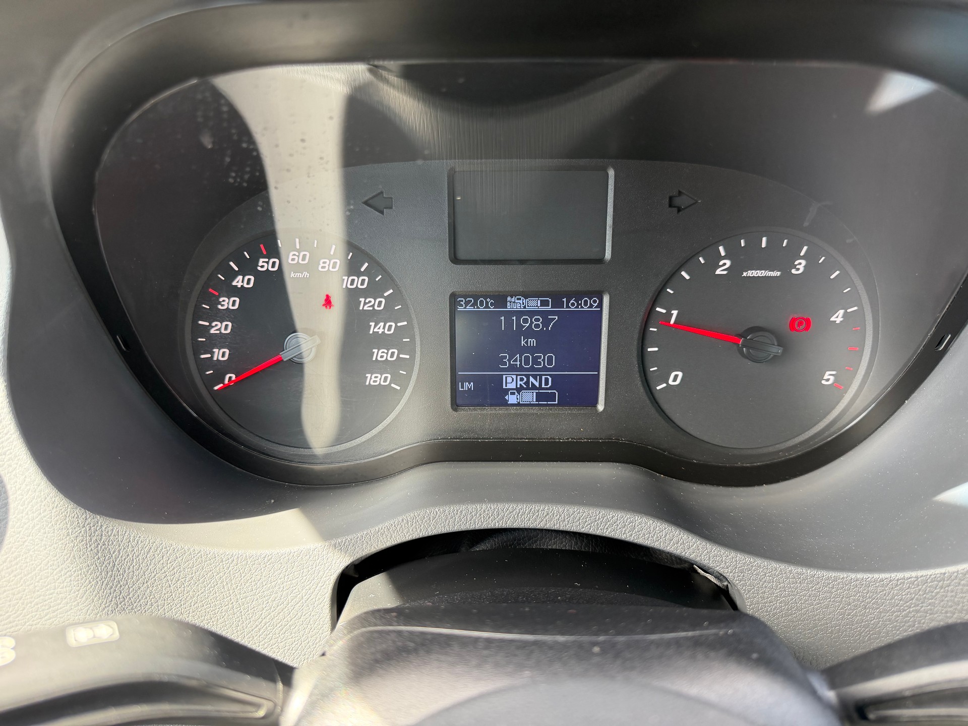 MERCEDES-BENZ Sprinter 215 CDI Standard 9G-TRONIC*TOP GEPFLEGT*NUR 34000 KM*6-PLÄTZE*KLIMA*AHK*BRÜCKE MIT VERDECK*-image-12