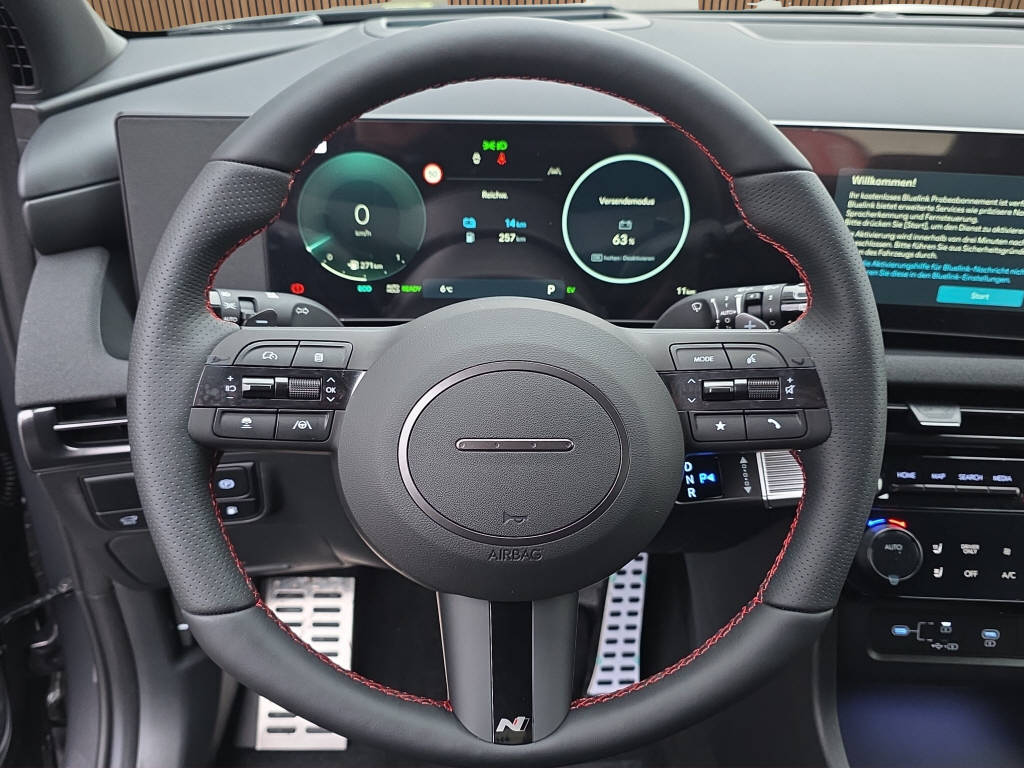 HYUNDAI Tucson 1.6 T-GDi PHEV N-Line LUX Pack 4WD-image-15