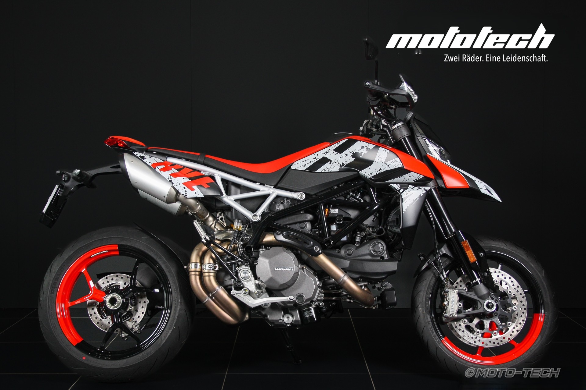 DUCATI Hypermotard 950 RVE (35kW) / 4 JAHRE GARANTIE-showroom-element-2