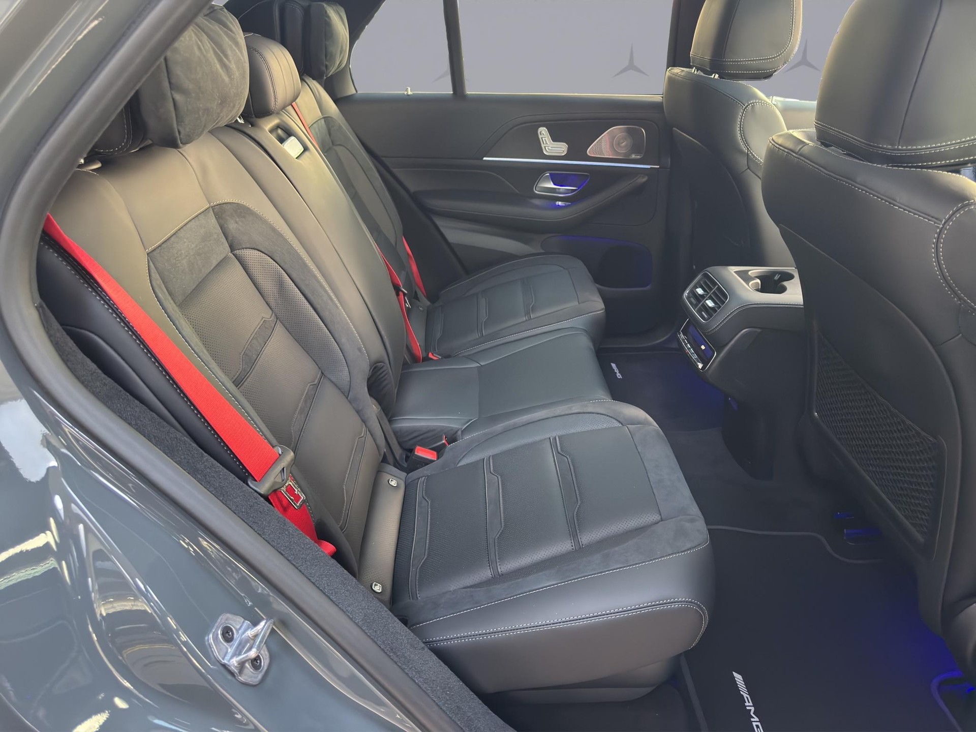 MERCEDES-BENZ GLE 53 Hybrid EQ Star AMG 4matic+-image-17